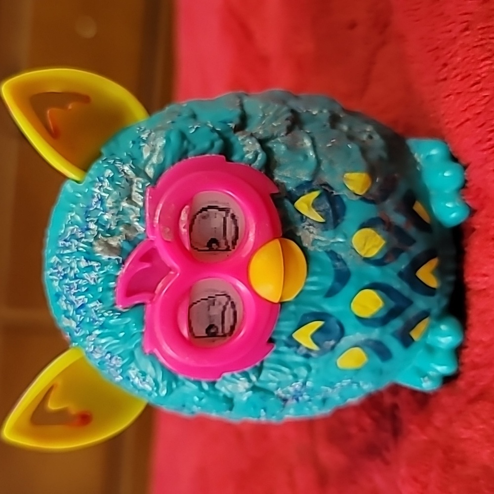 Furby Woobly McDonald's Happy Meal Toy Teal Playful Eyes Furby (markered)